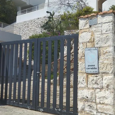 Alba Marina A Castro Holiday home *