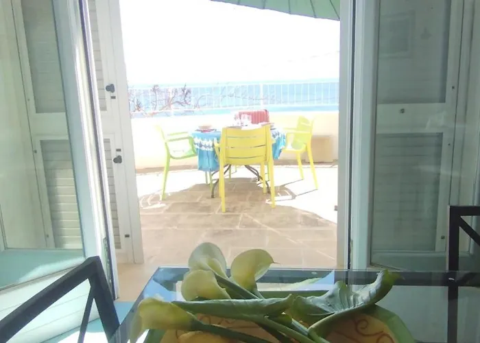 Alba Marina A Castro Дом отдыха *